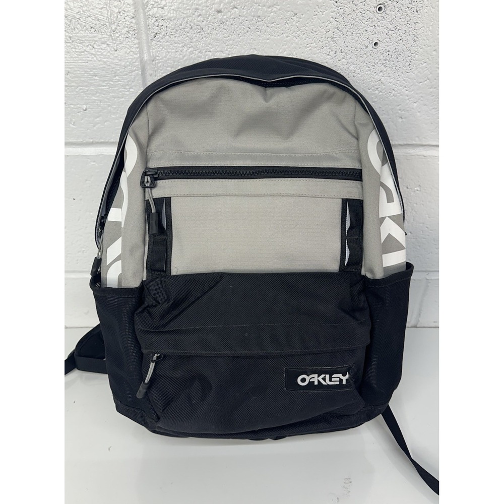 Oakley FS Colorblock Cordura Nylon Backpack Black Gray‎ Spellout